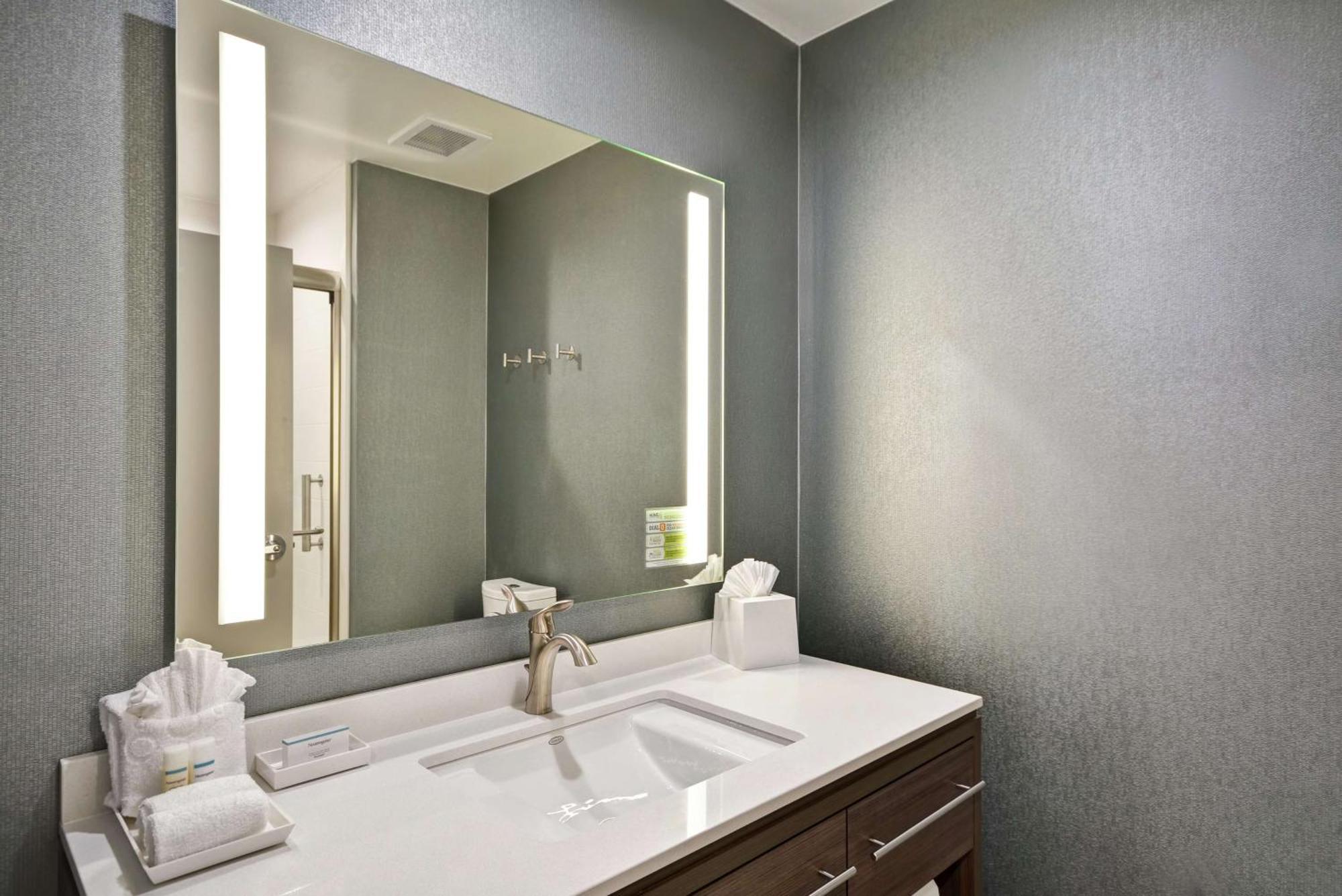 Home2 Suites Plano Legacy West Exterior photo